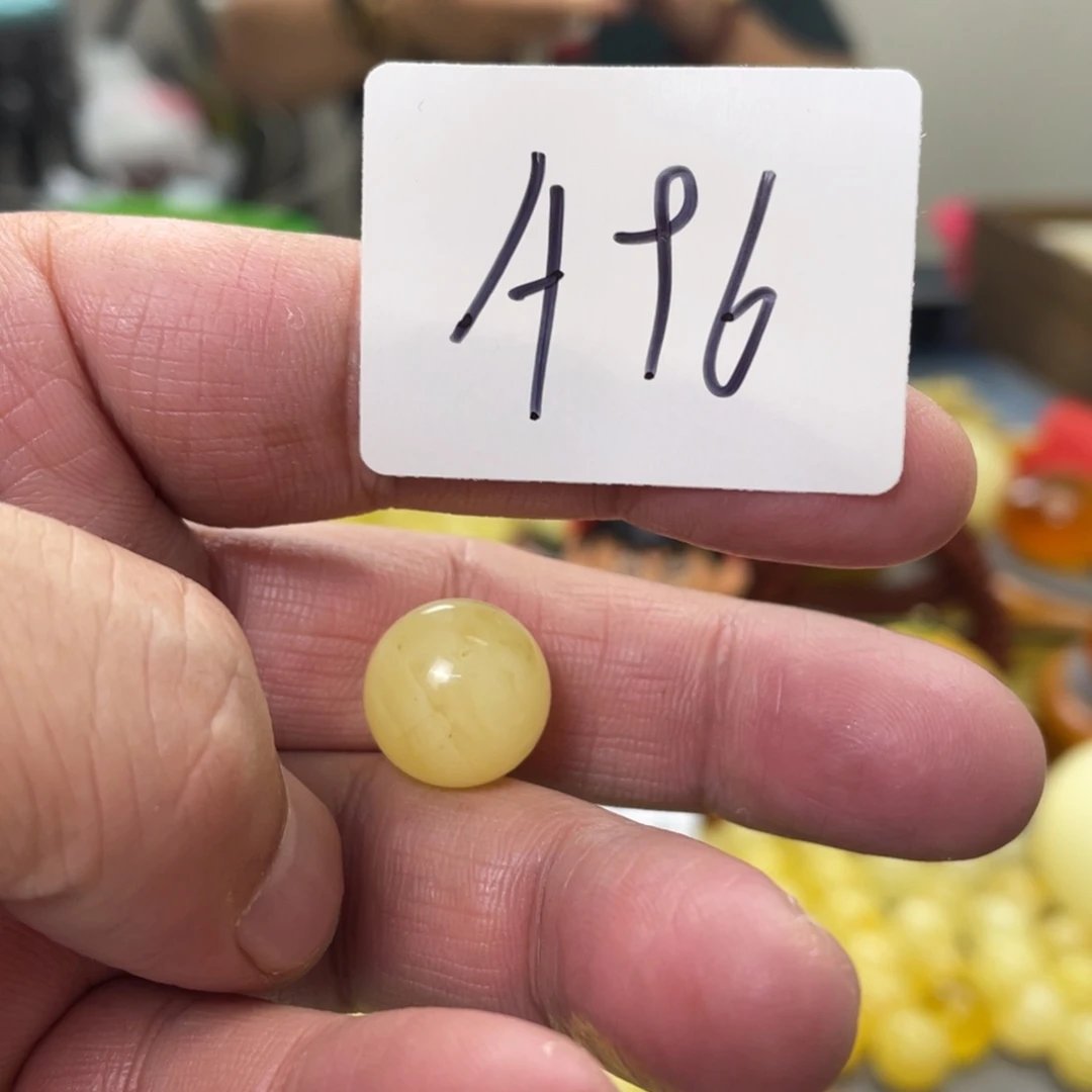 手链琥珀未镶嵌多样性发，发其中一件