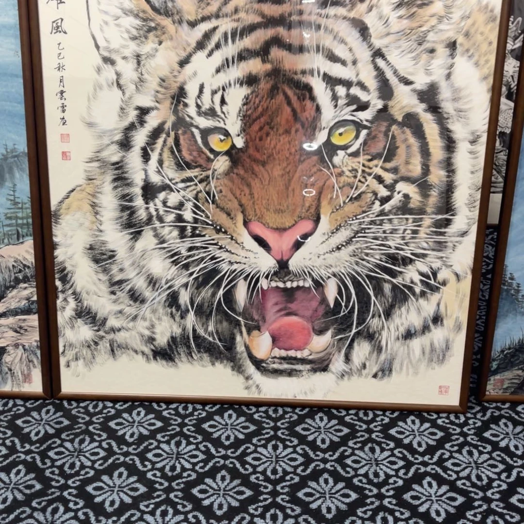 N***萬国画手绘国画雄风