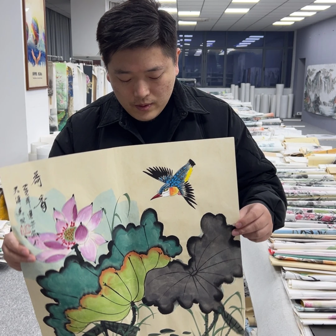 国画卖字画的小老板