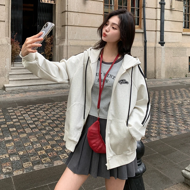 时尚连帽卫衣外套女2025春季新款洋气韩系慵懒风减龄休闲百搭上衣