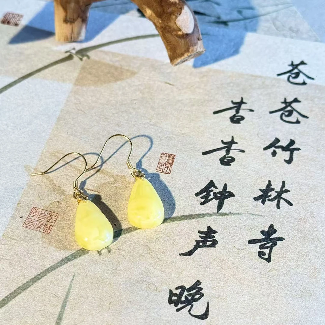 【景润】天然琥珀蜜蜡水滴耳坠女款时尚百搭复古耳环 多样性发一对