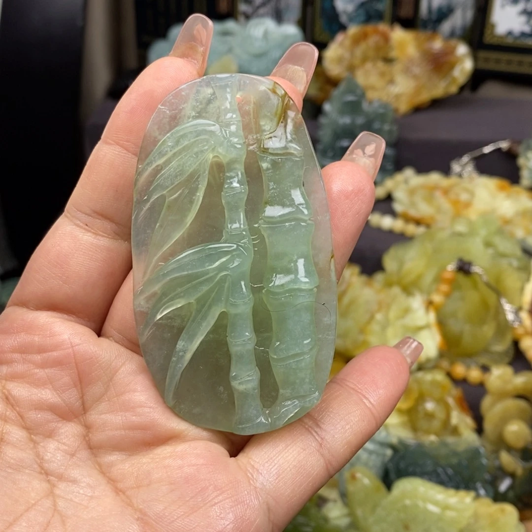 蛇纹石玉未镶嵌吊坠(赠链)