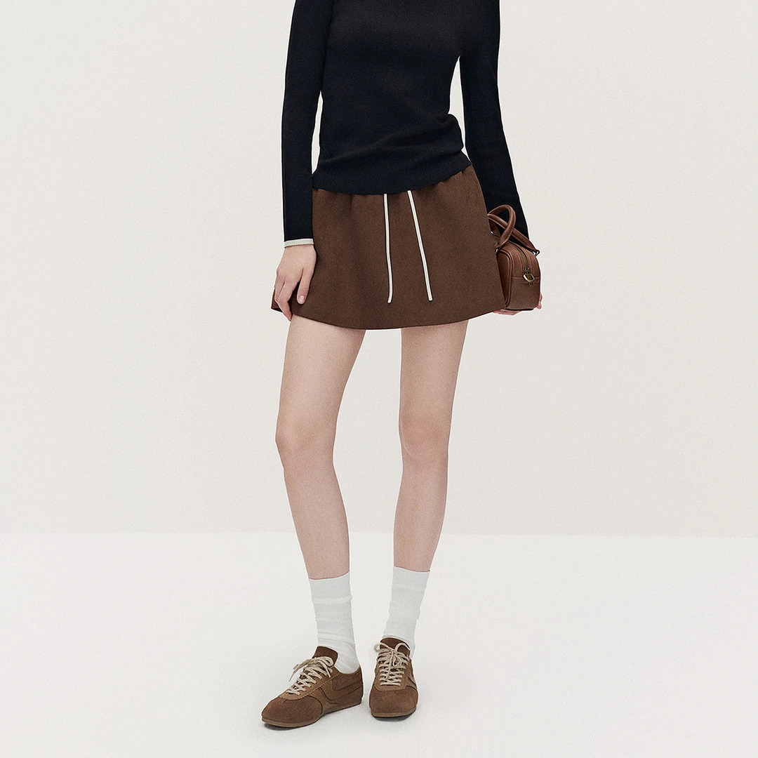 ochirly仿麂皮绒短裙两件套装女抽绳休闲秋季新品1LC3077380