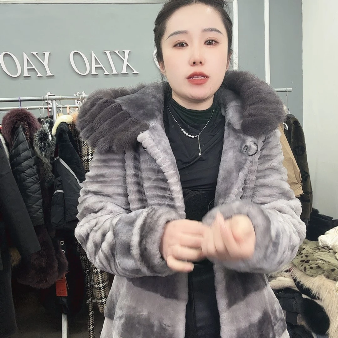 姚小妖家高端皮草