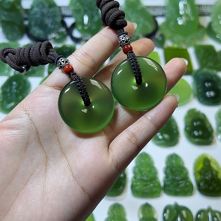 蛇纹石玉颈饰未镶嵌小****6