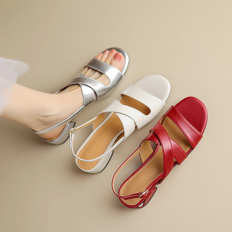 软底软皮真羊皮小个罗马凉鞋女夏季新款2025年低跟百搭小众鞋子