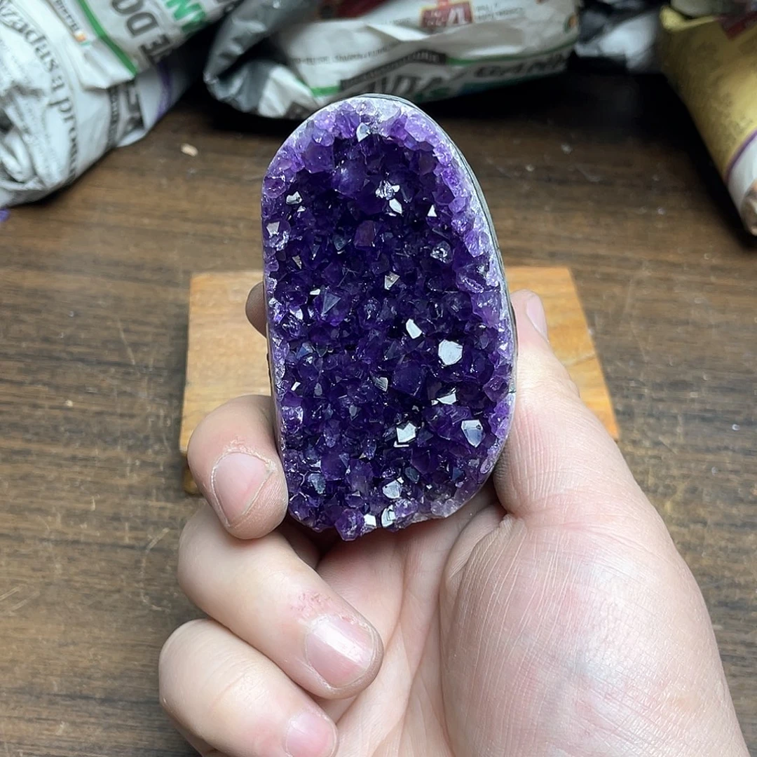 紫晶大型摆件（非配饰）未镶嵌