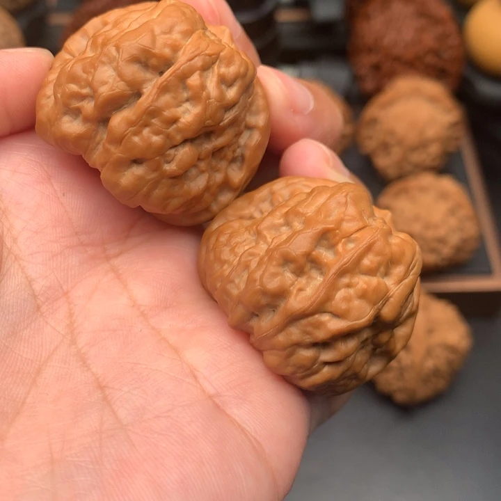 Z***o把件文玩核桃35+红皮蛤蟆头