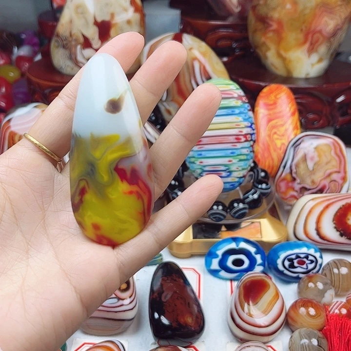 玛瑙/玉髓未镶嵌耳饰
