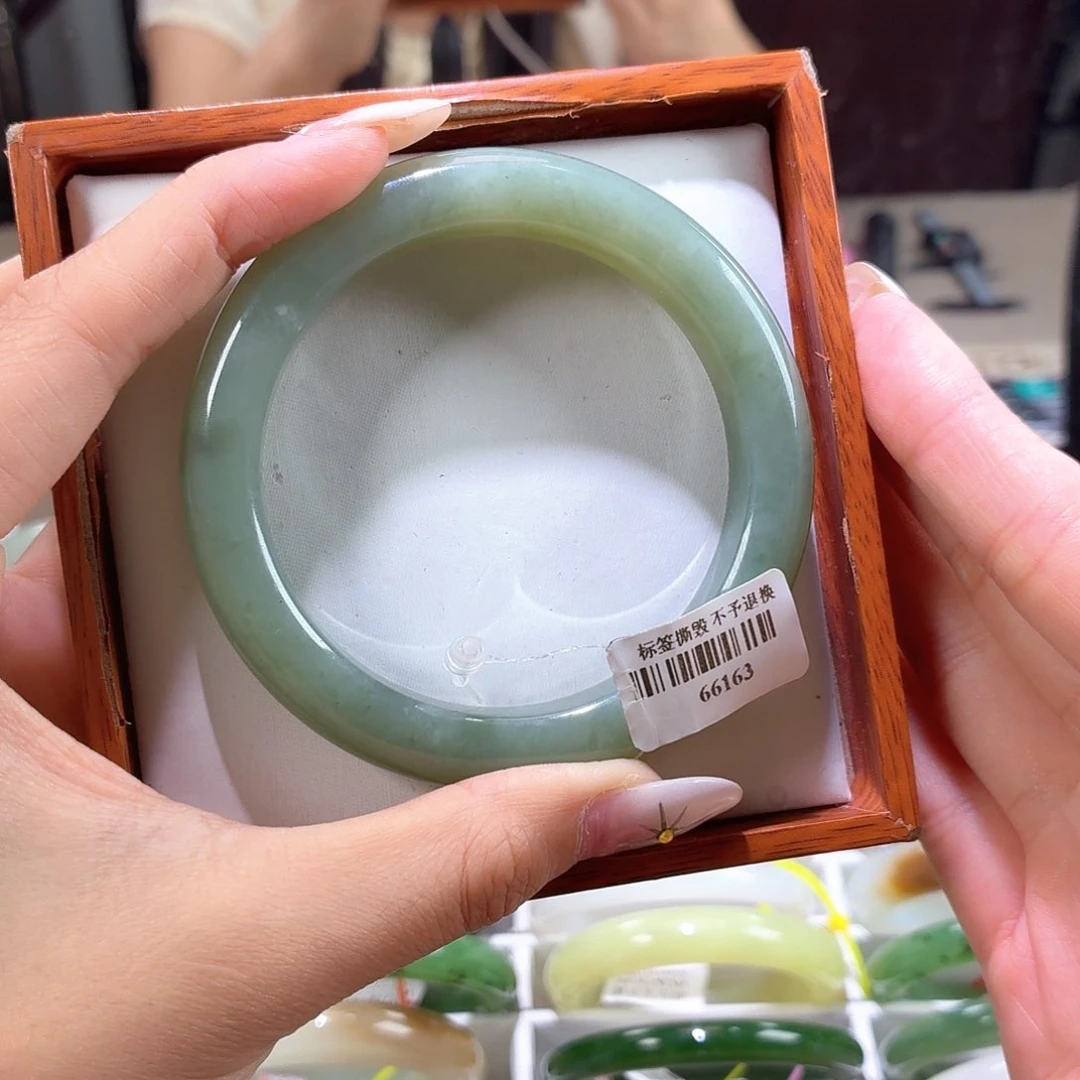 和田玉手镯未镶嵌14