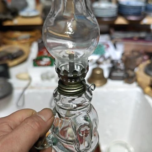 光***家周边茶空间摆件。工艺品，油灯，一支全品