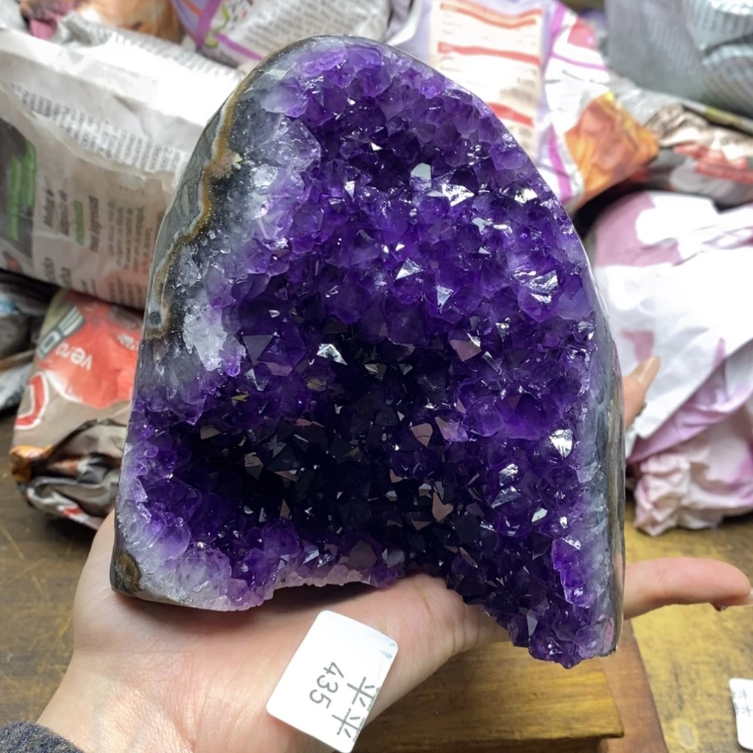 紫晶乌拉圭未镶嵌