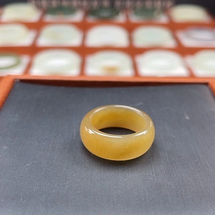 和田玉（糖玉）戒圈未镶嵌