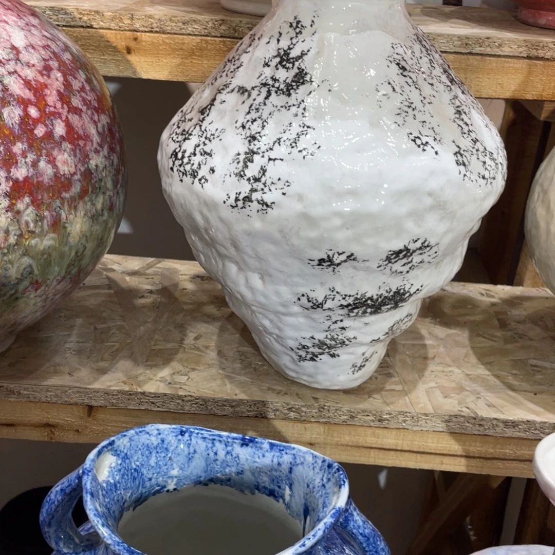 白泥花瓶景德镇陶瓷艺术研究院