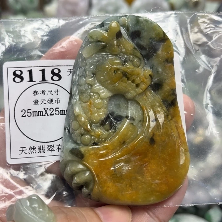 翡翠未镶嵌颈饰8118