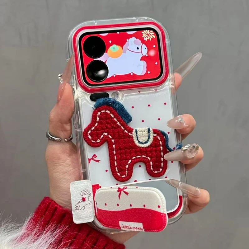 新年刺绣小马支架适用苹果17/16羽纱手机壳华为p70vivo小米15oppo