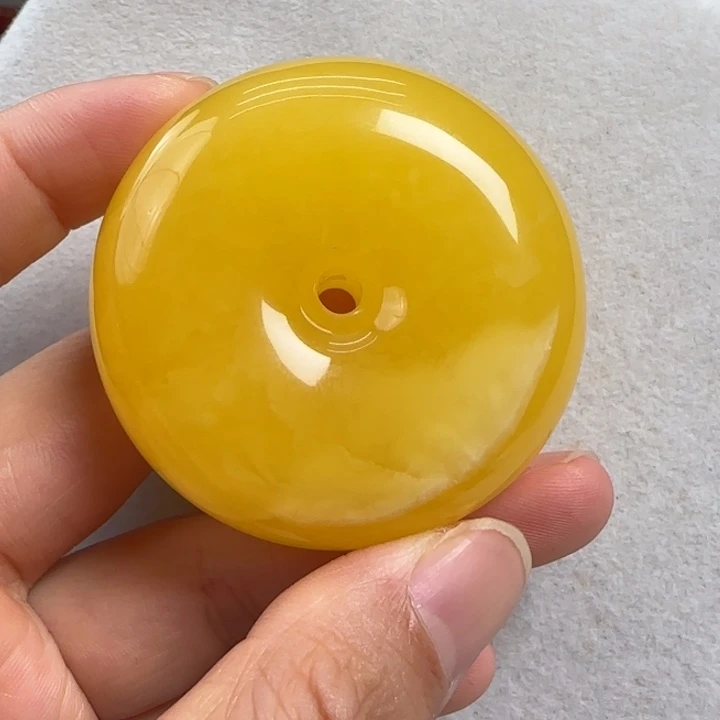 未镶嵌蜜蜡珠宝奇石