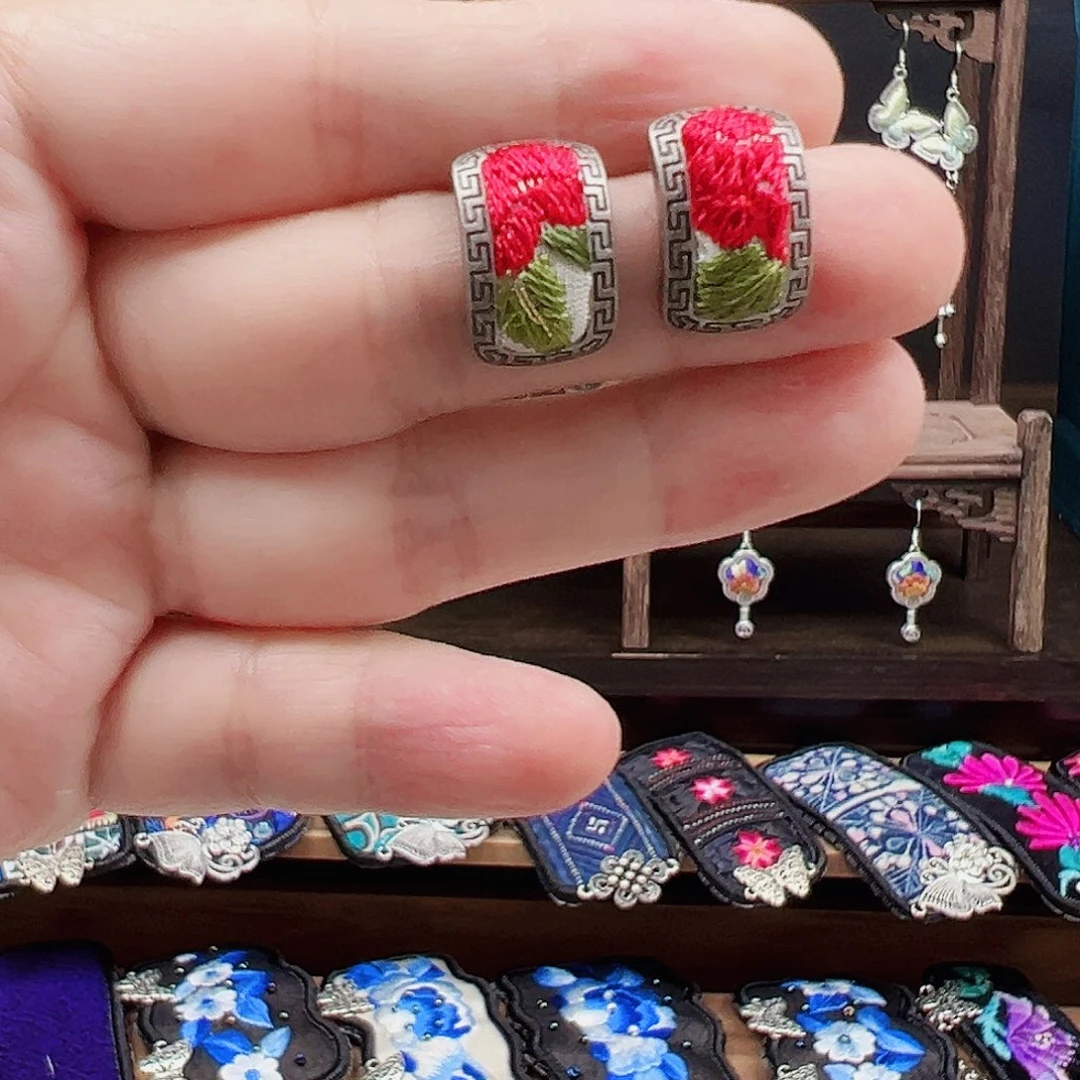 织绣手工刺绣工艺品