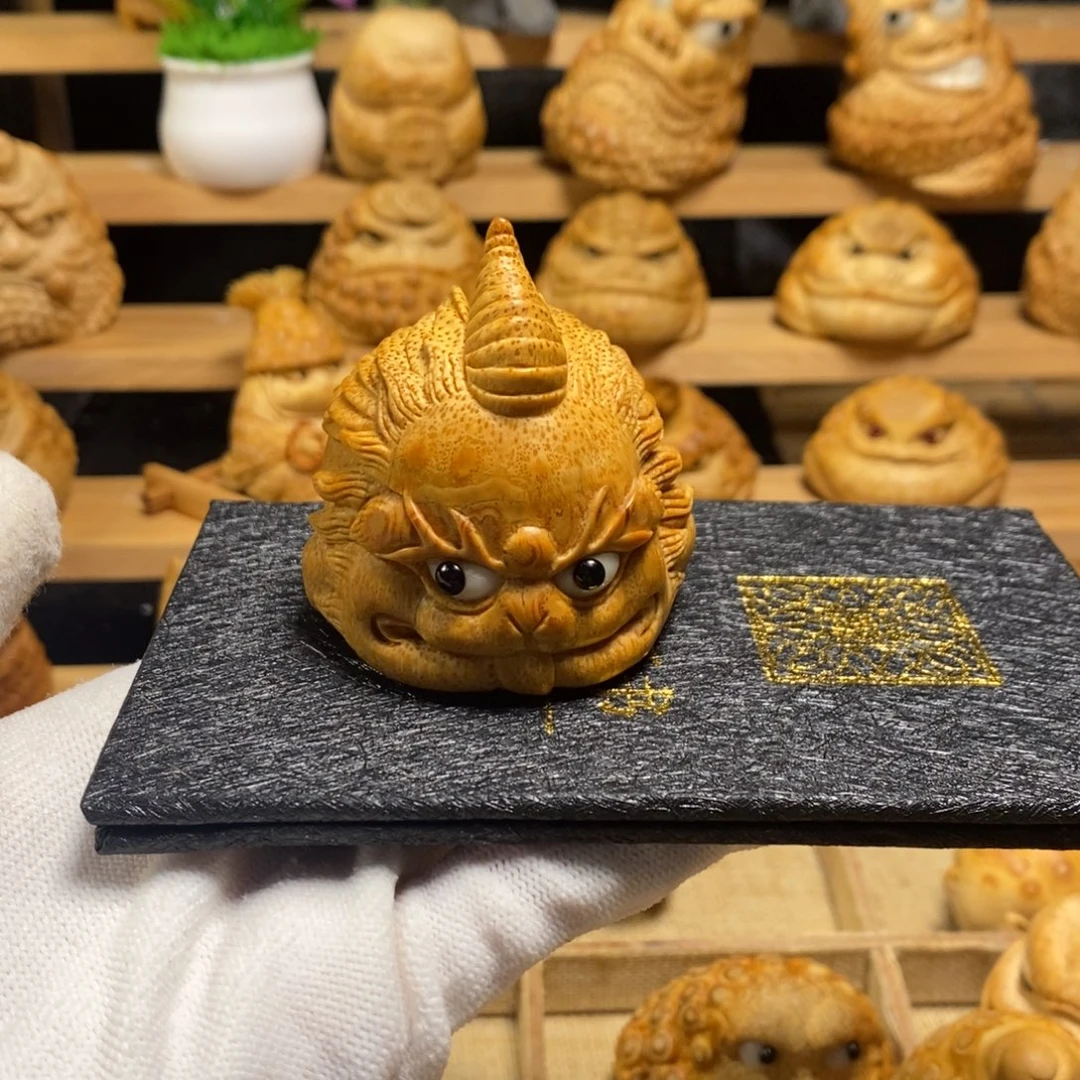 一***字香榧木竹根雕作品欣赏