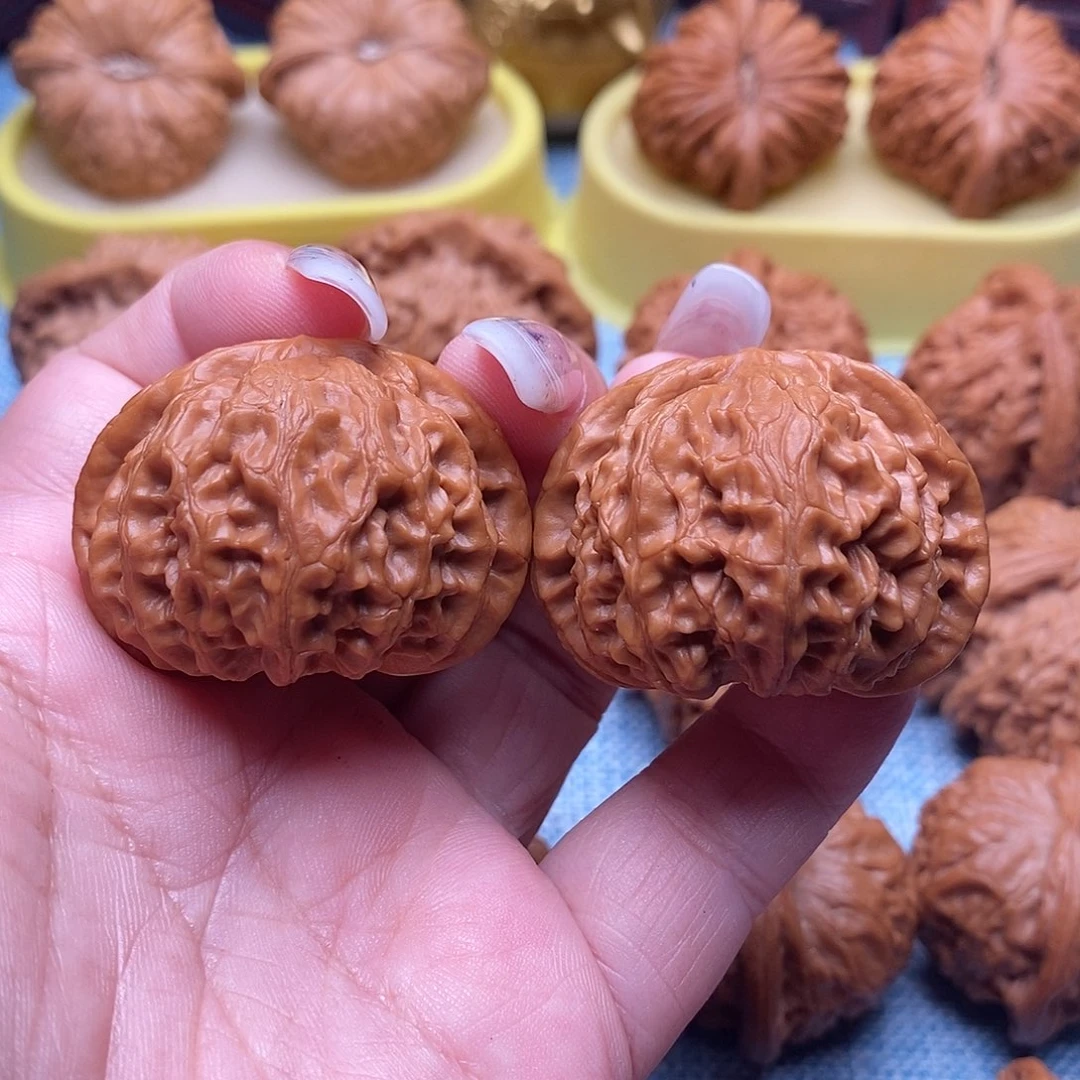 文玩核桃把件毕业宫灯41尺全品