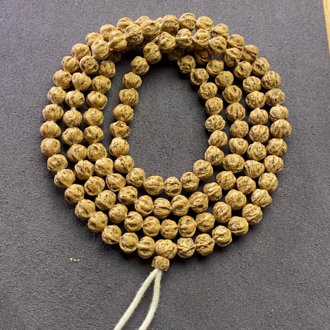 W***2柏香籽/百香籽吊坠