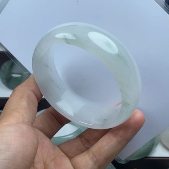 石英质玉（金丝玉）未镶嵌手镯