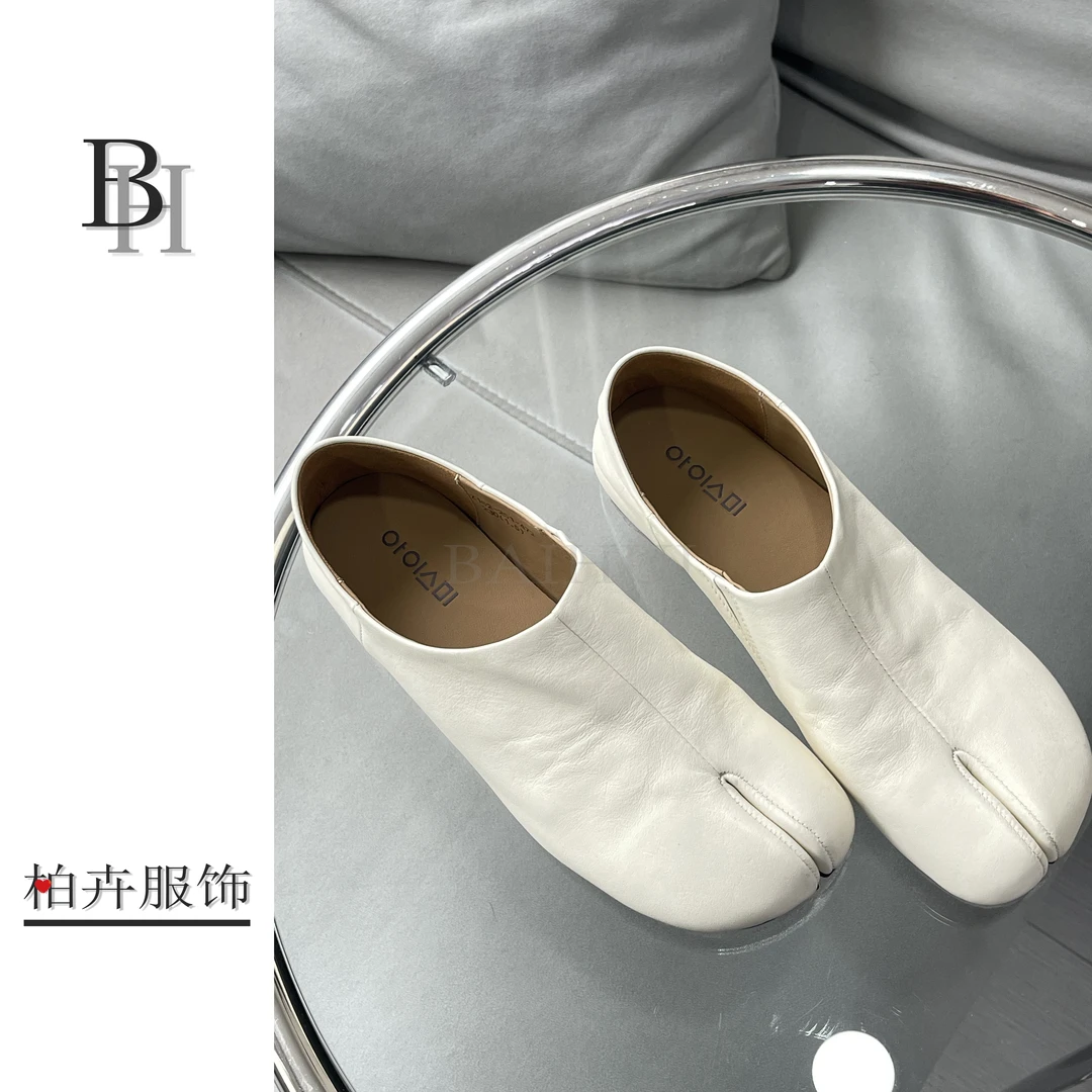 【柏卉服饰】分趾鞋