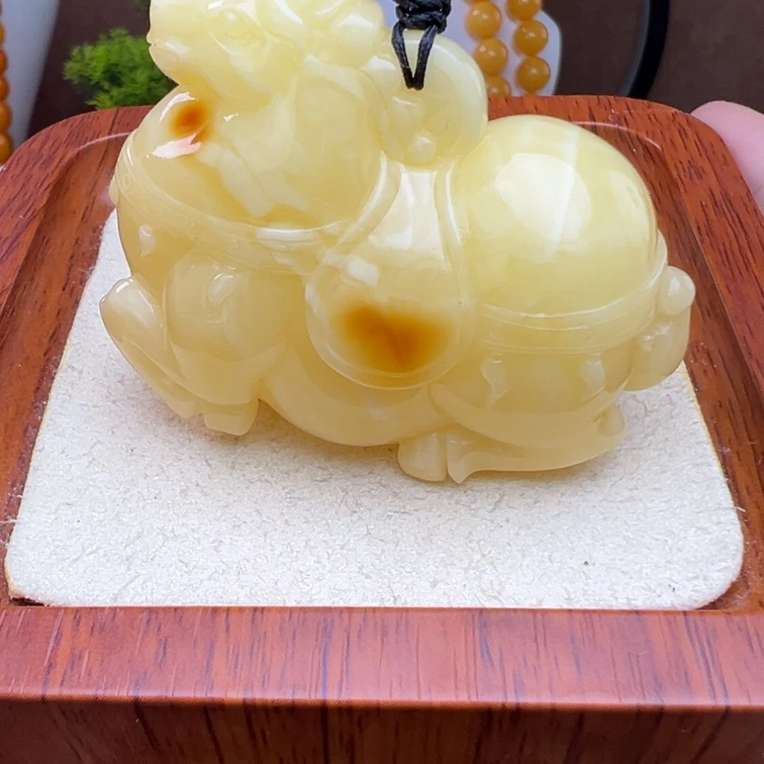 蜜蜡吊坠(不含链)未镶嵌