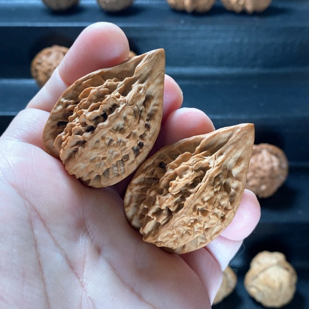 桃核把件原生态红缨枪33