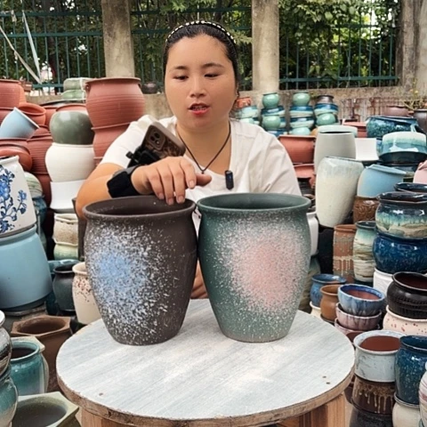 口18高22两个盆。