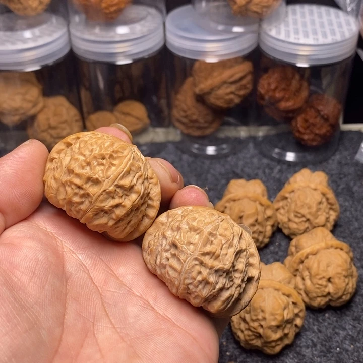 文玩核桃吊坠44南瓜敦