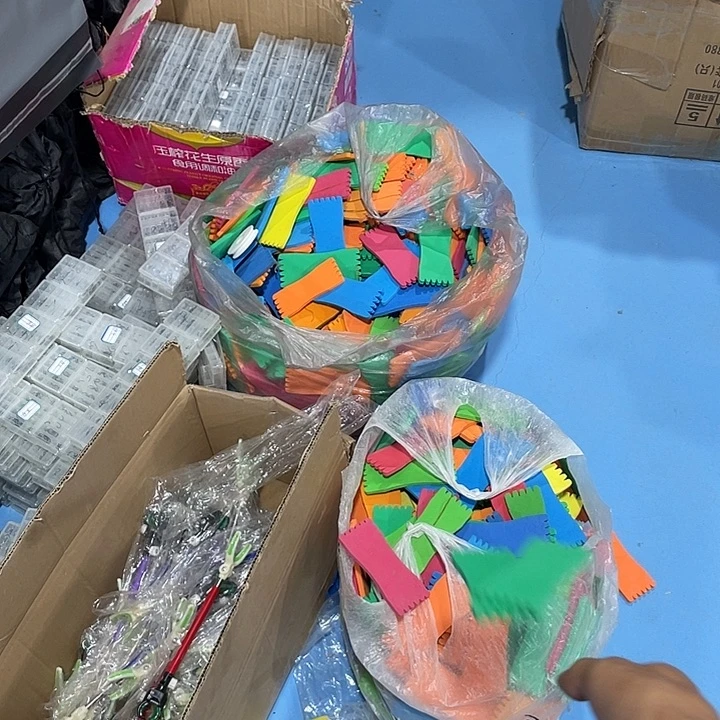 泡沫板发50个渔具用品