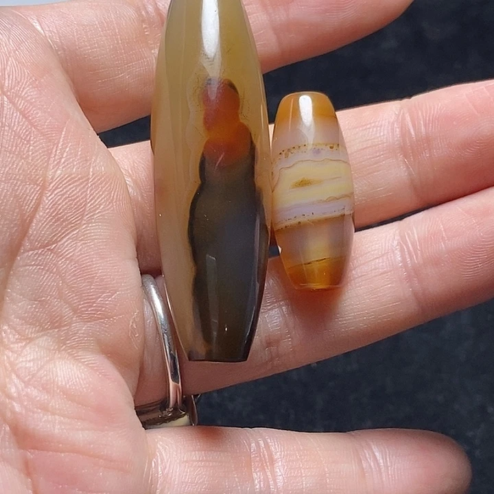 1***3玛瑙/玉髓未镶嵌颈饰