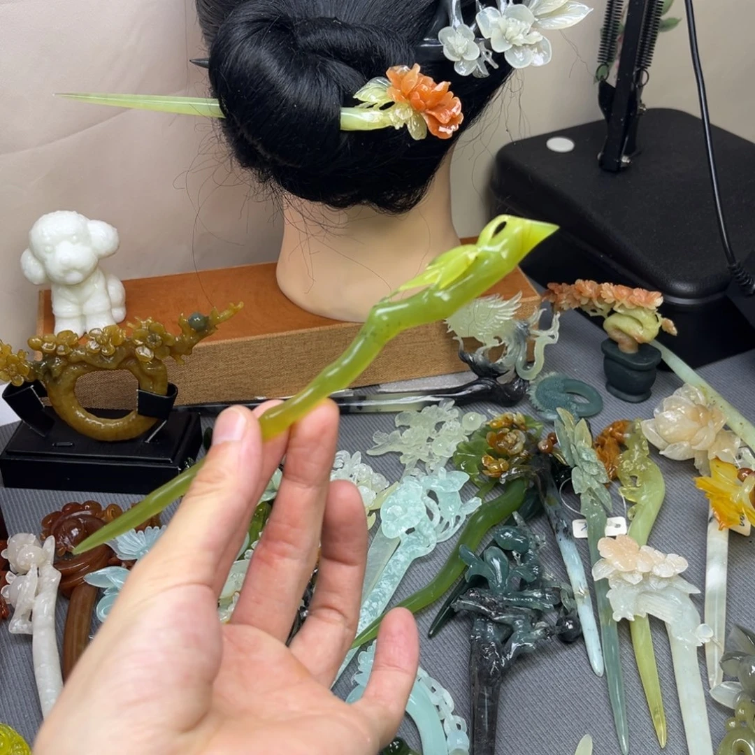 蛇纹石玉合金发饰
