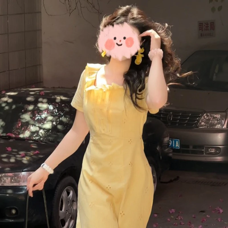 夏季新款法式气质温柔收腰显瘦减龄方领短袖连衣裙裙子