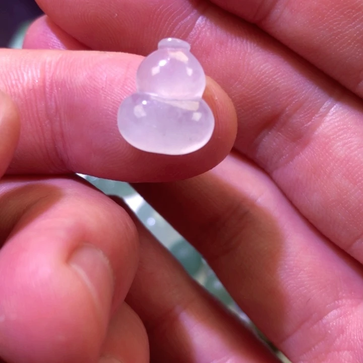 翡翠未镶嵌颈饰天然a货翡翠