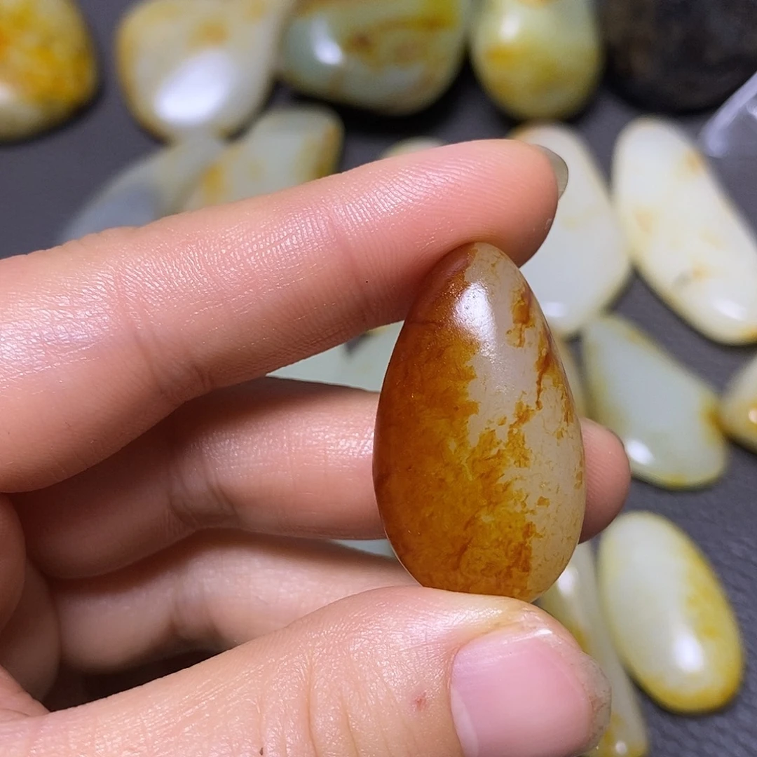 未镶嵌和田玉挂件