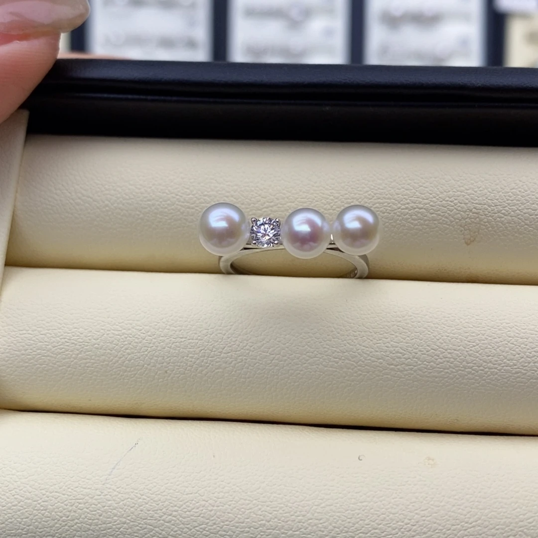 925银锆石三珠平衡木戒指