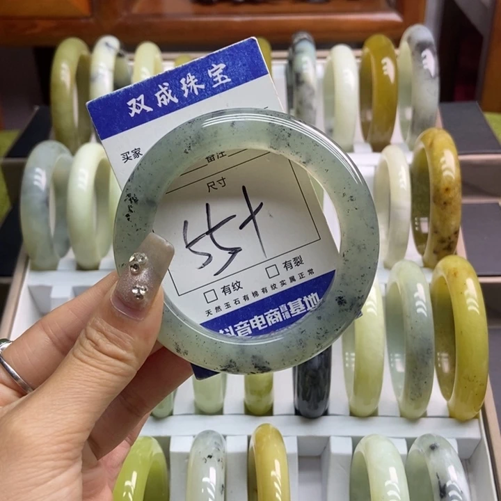 蛇纹石玉手镯未镶嵌691