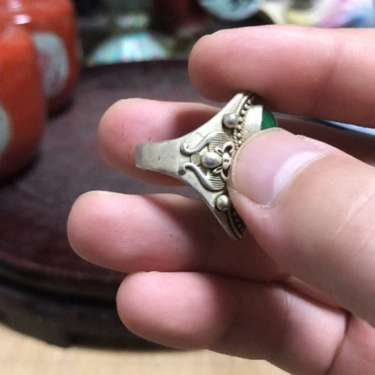 壶用****0陶瓷的设计师是