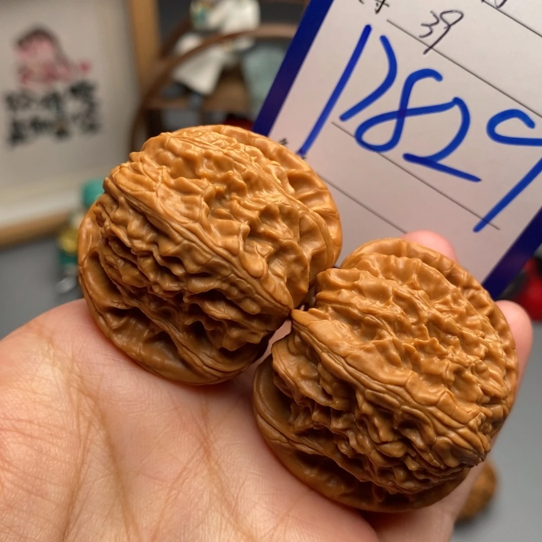 吊坠文玩核桃闷白39