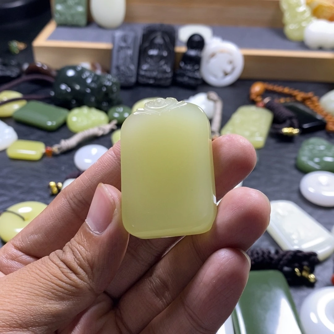 和田玉（青白玉）未镶嵌吊坠(赠链)冯*