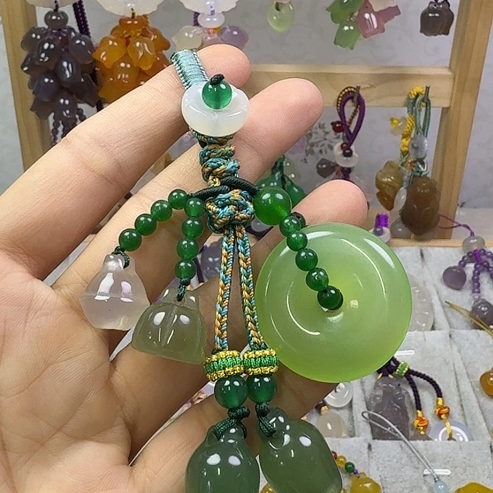 钥匙挂件，绿色款平安扣