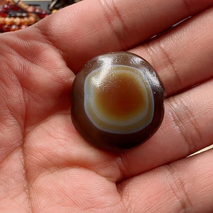 封***化玛瑙/玉髓未镶嵌颈饰