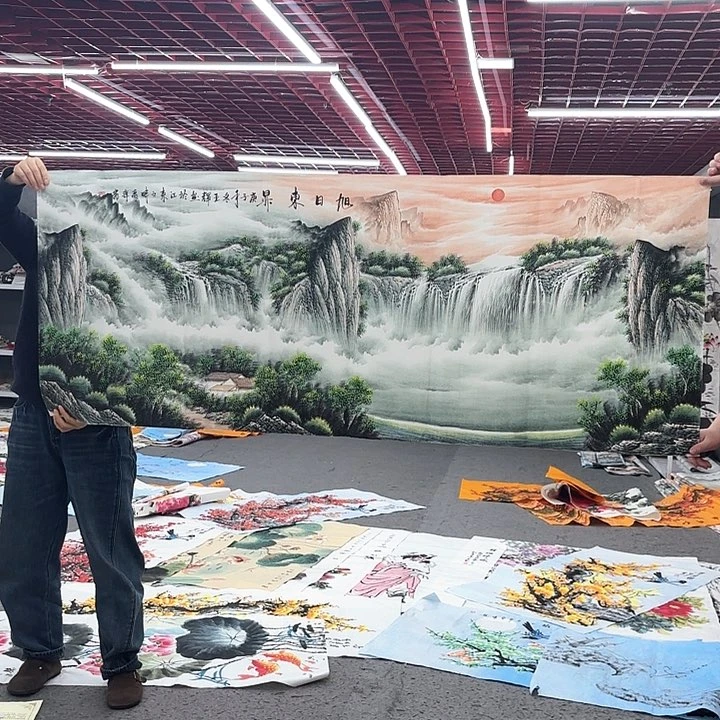 国画无毛或近于被白色柔短