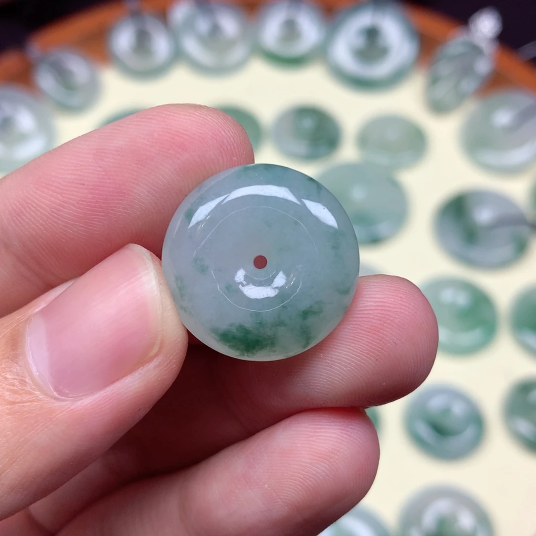 翡翠未镶嵌颈饰吊坠20/6.3mm
