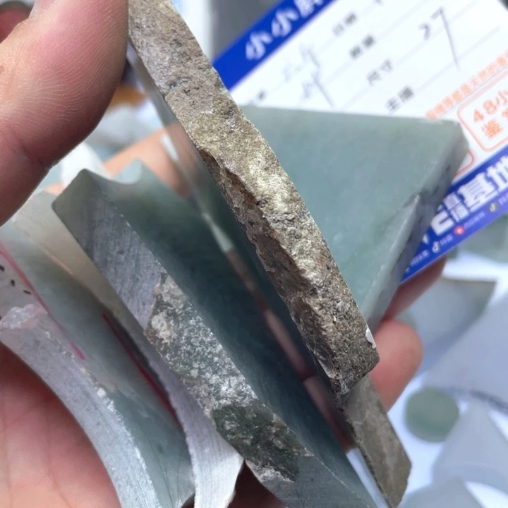 六***姐颈饰未镶嵌翡翠6434