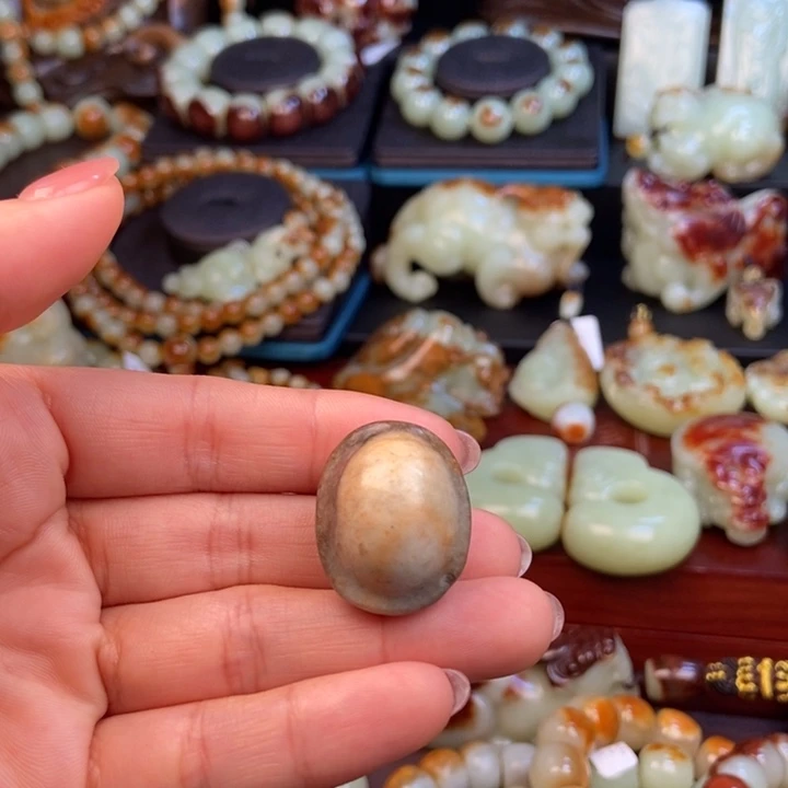 岫岩河磨玉（透闪石质玉）未镶嵌手链