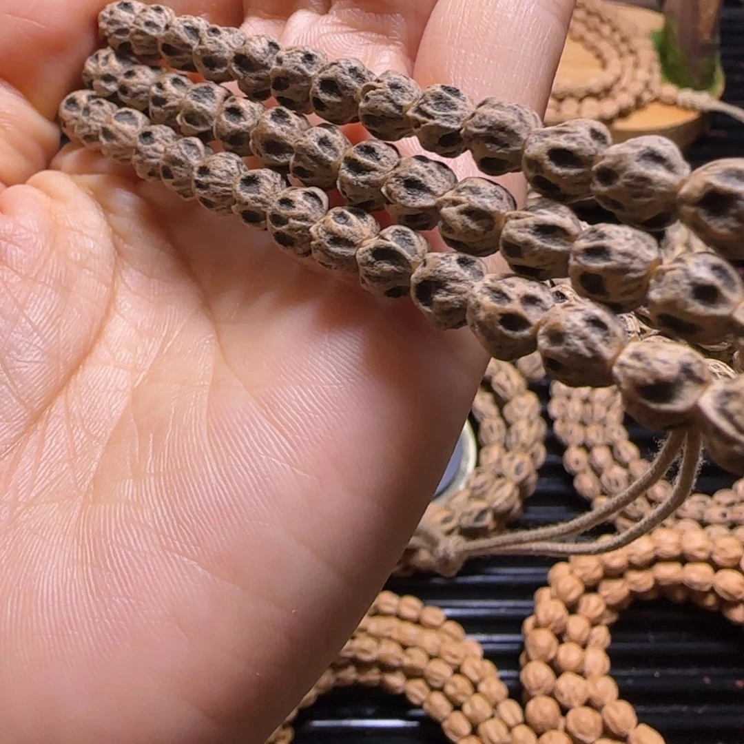 吊坠柏香籽/百香籽。****，