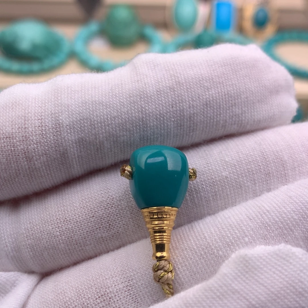 绿松石18K金镶嵌珠宝奇石